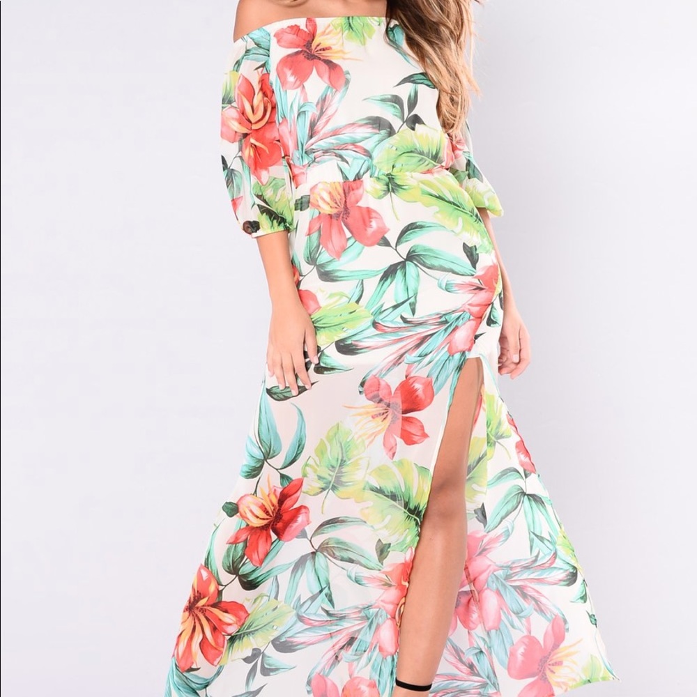 NWT Fashion Nova Remedy Floral Dress Size XL